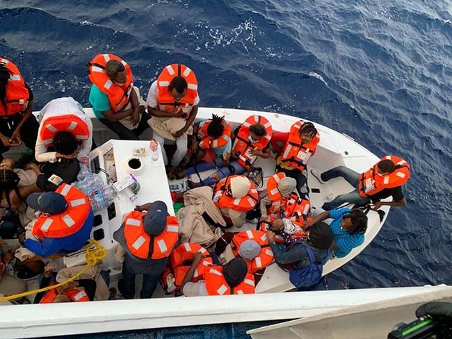 Carnival Sensation Crew Rescuing 24 Boaters Off Florida Coast